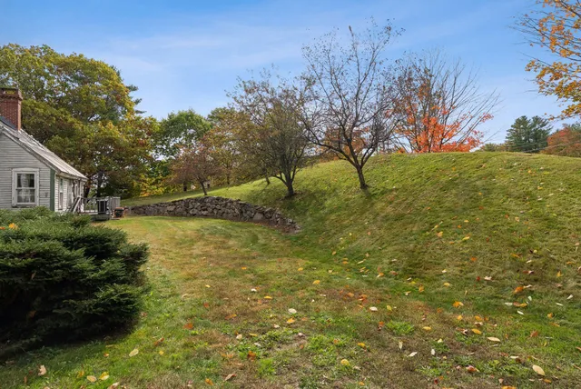 $499,999 | 642 Federal Road, Livermore, ME 04253