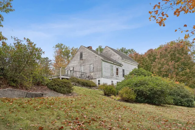 $499,999 | 642 Federal Road, Livermore, ME 04253