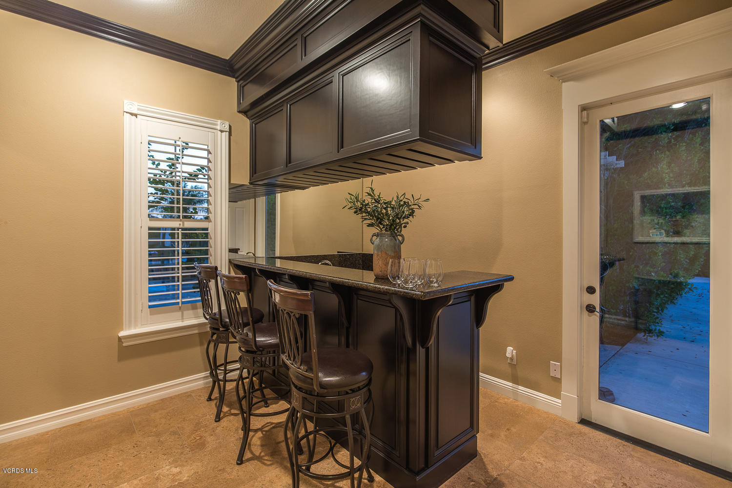 3795 Horizon Ridge Court Simi Valley, CA 93063 - Photo 23 of 57 3795 Horizon Ridge Ct Simi-large-022-028