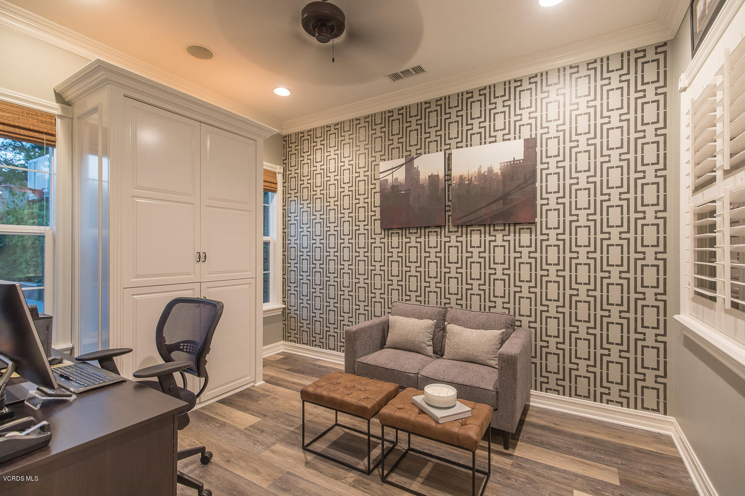 3795 Horizon Ridge Court Simi Valley, CA 93063 - Photo 25 of 57 3795 Horizon Ridge Ct Simi-large-024-024