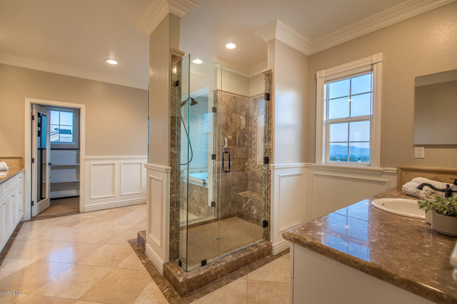 3795 Horizon Ridge Court Simi Valley, CA 93063 - Photo 36 of 57 3795 Horizon Ridge Ct Simi-large-036-035