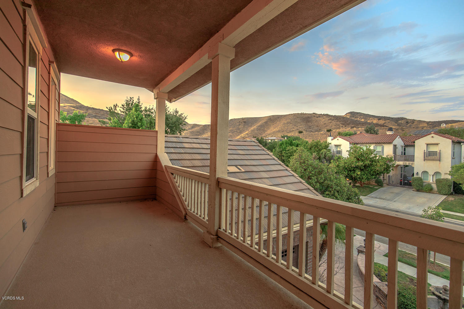 3795 Horizon Ridge Court Simi Valley, CA 93063 - Photo 46 of 57 3795 Horizon Ridge Ct Simi-large-046-047