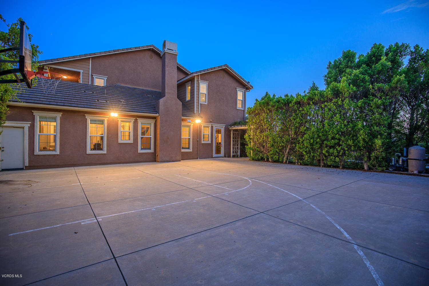 3795 Horizon Ridge Court Simi Valley, CA 93063 - Photo 49 of 57 3795 Horizon Ridge Ct Simi-large-049-049