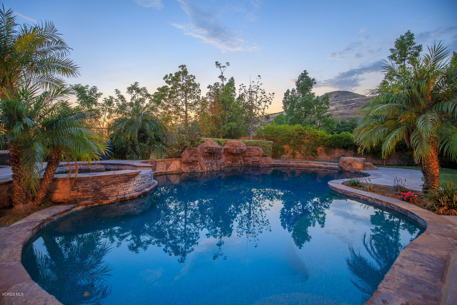 3795 Horizon Ridge Court Simi Valley, CA 93063 - Photo 50 of 57 3795 Horizon Ridge Ct Simi-large-050-051