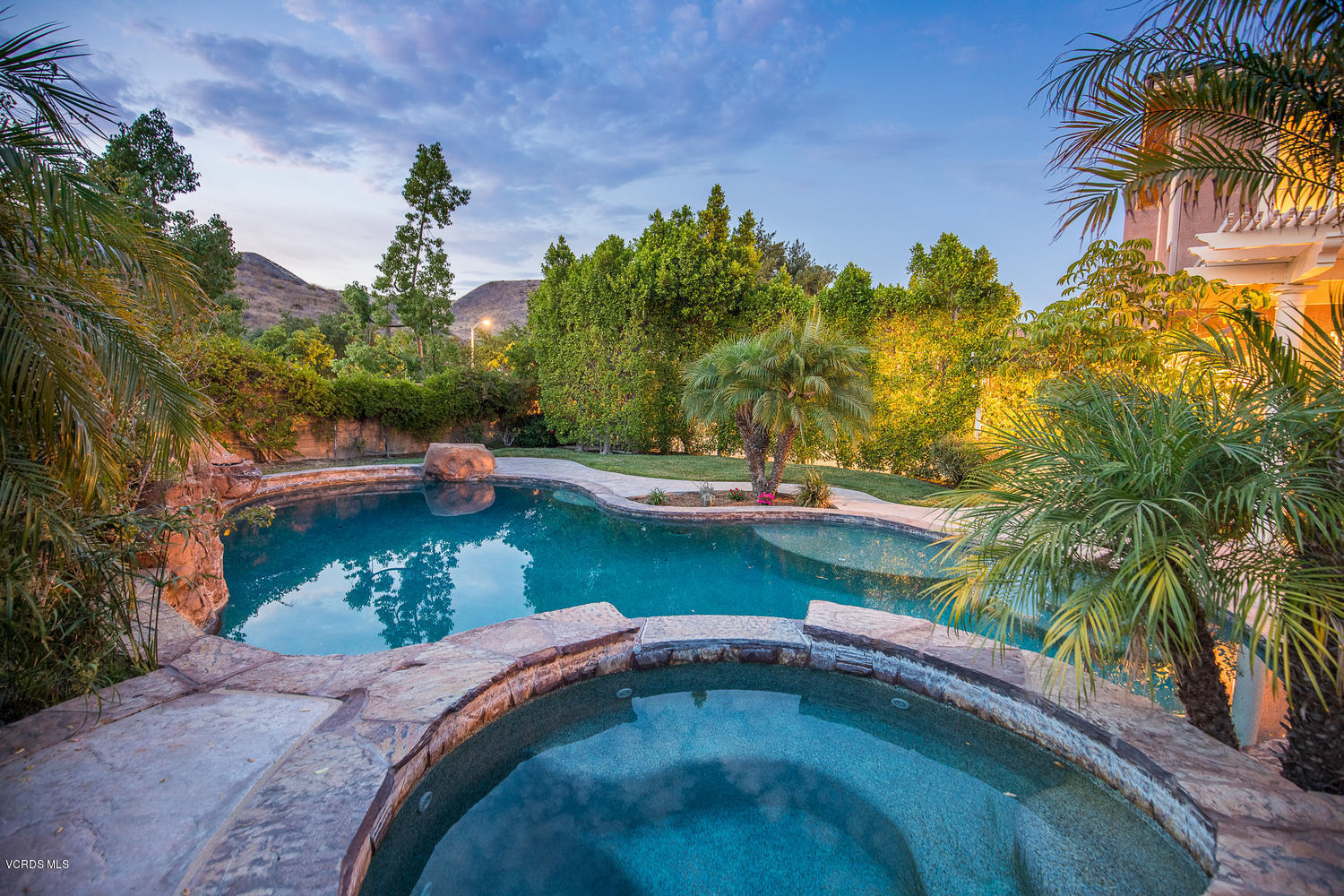 3795 Horizon Ridge Court Simi Valley, CA 93063 - Photo 52 of 57 3795 Horizon Ridge Ct Simi-large-052-053