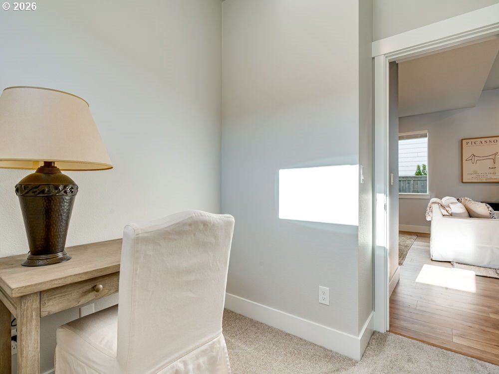 1608 South Fern Way Canby, OR 97013 - Photo 26 of 39 a living room with furniture