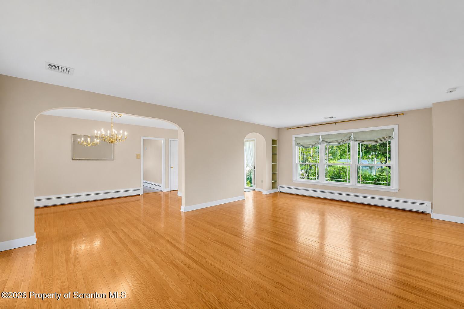 109 Old Orchard Road Clarks Summit, PA 18411 - Photo 4 of 38 Living Room