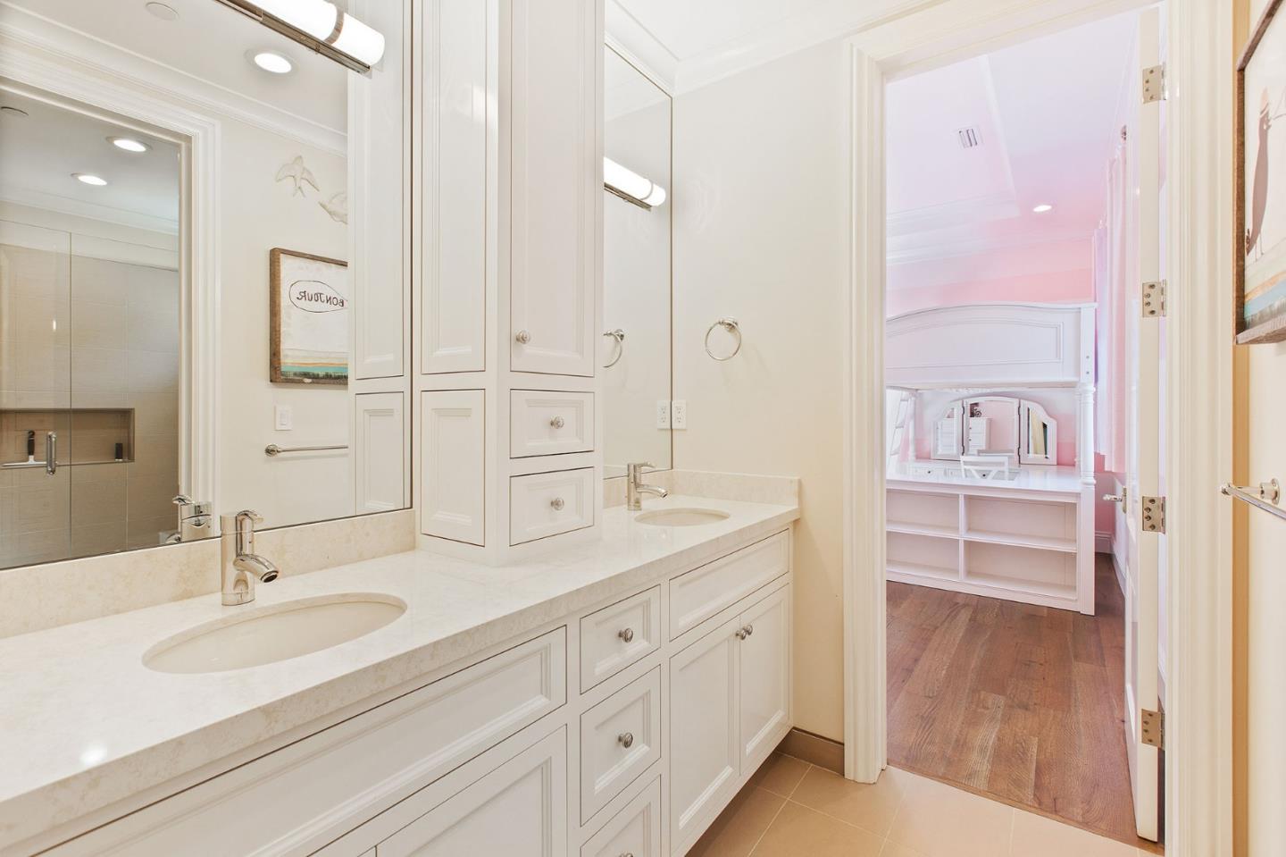 250 Bridge Road Hillsborough, CA 94010 - Photo 39 of 80