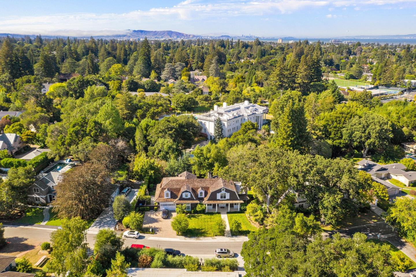 250 Bridge Road Hillsborough, CA 94010 - Photo 69 of 80