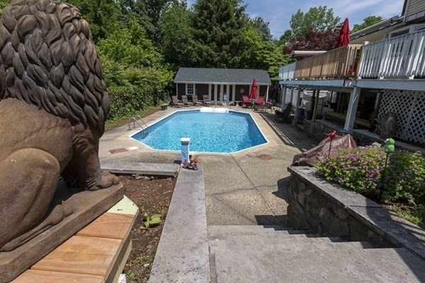 32 Ellen Road Stoneham, MA 02180 - Photo 36 of 41 Gallery Image 36