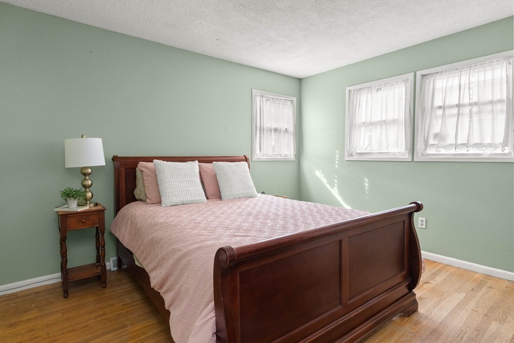 6 Lorenzo Road Lawrence, MA 01843 - Photo 17 of 32 Gallery Image 17