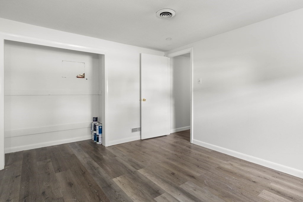 6 Lorenzo Road Lawrence, MA 01843 - Photo 25 of 32 Gallery Image 25