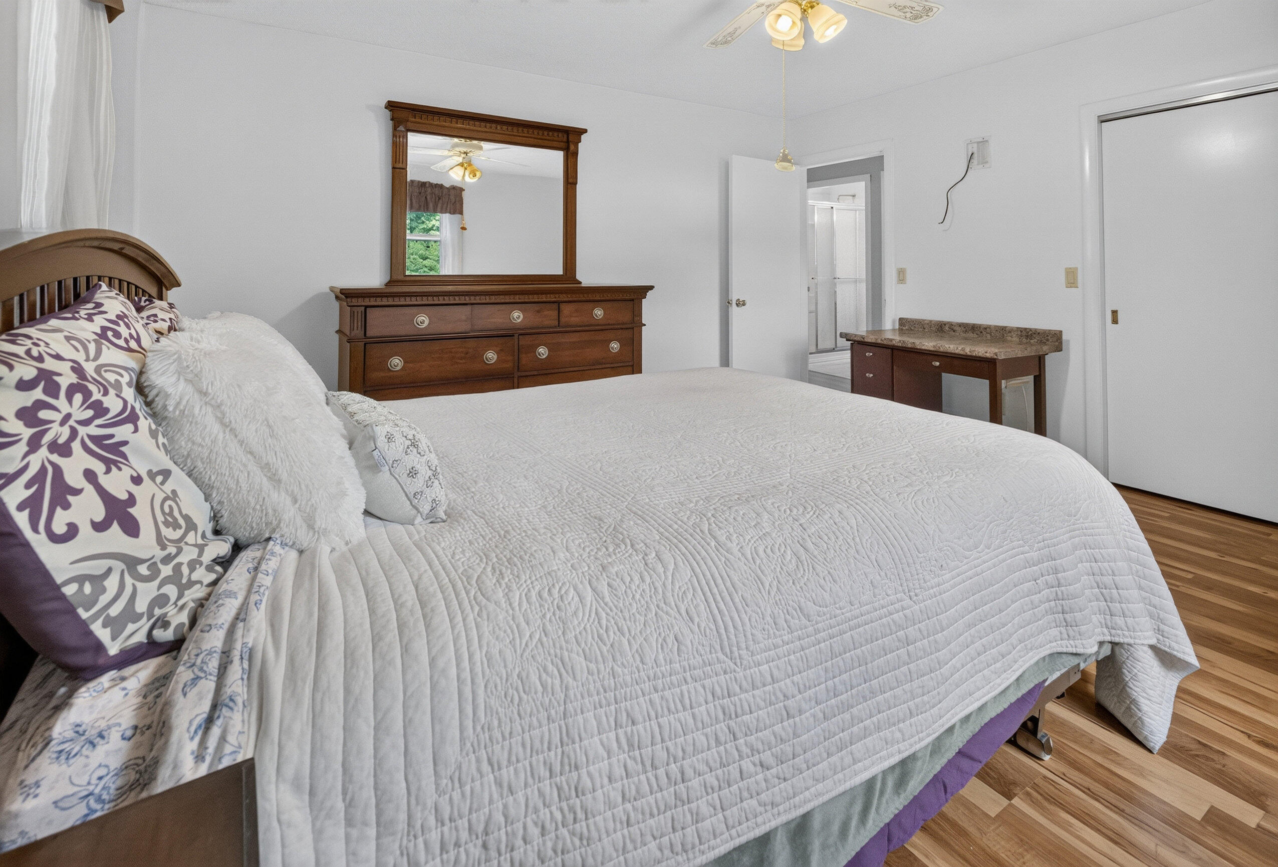 136 Grove Street Lewiston, ME 04240 - Photo 16 of 41 Interior-0078