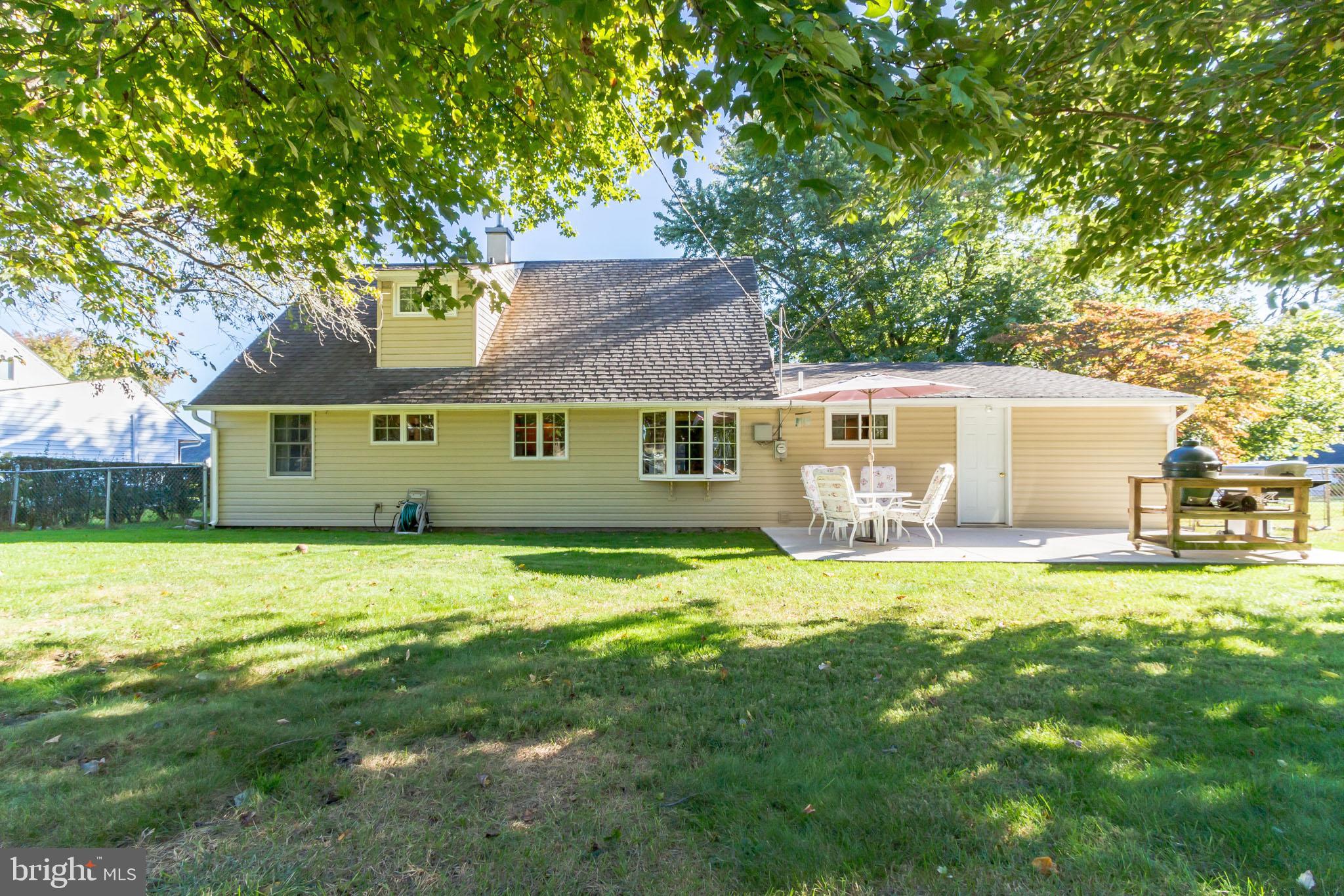 5 Jadewood Road Levittown, PA 19056 - Photo 25 of 29 Rear Exterior