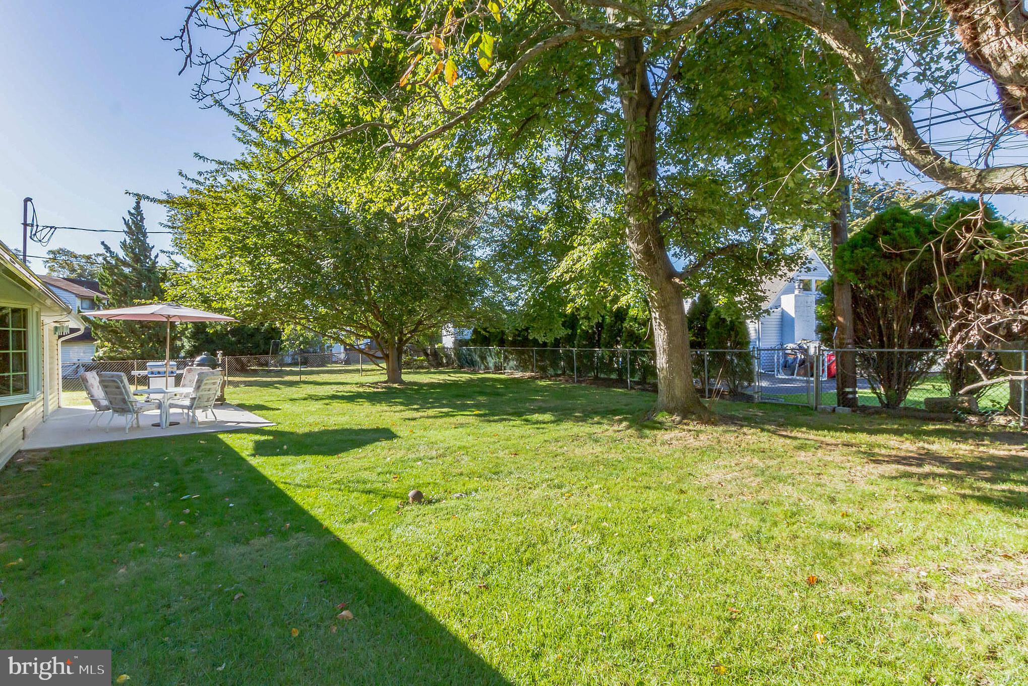 5 Jadewood Road Levittown, PA 19056 - Photo 27 of 29 Fenced Backyard