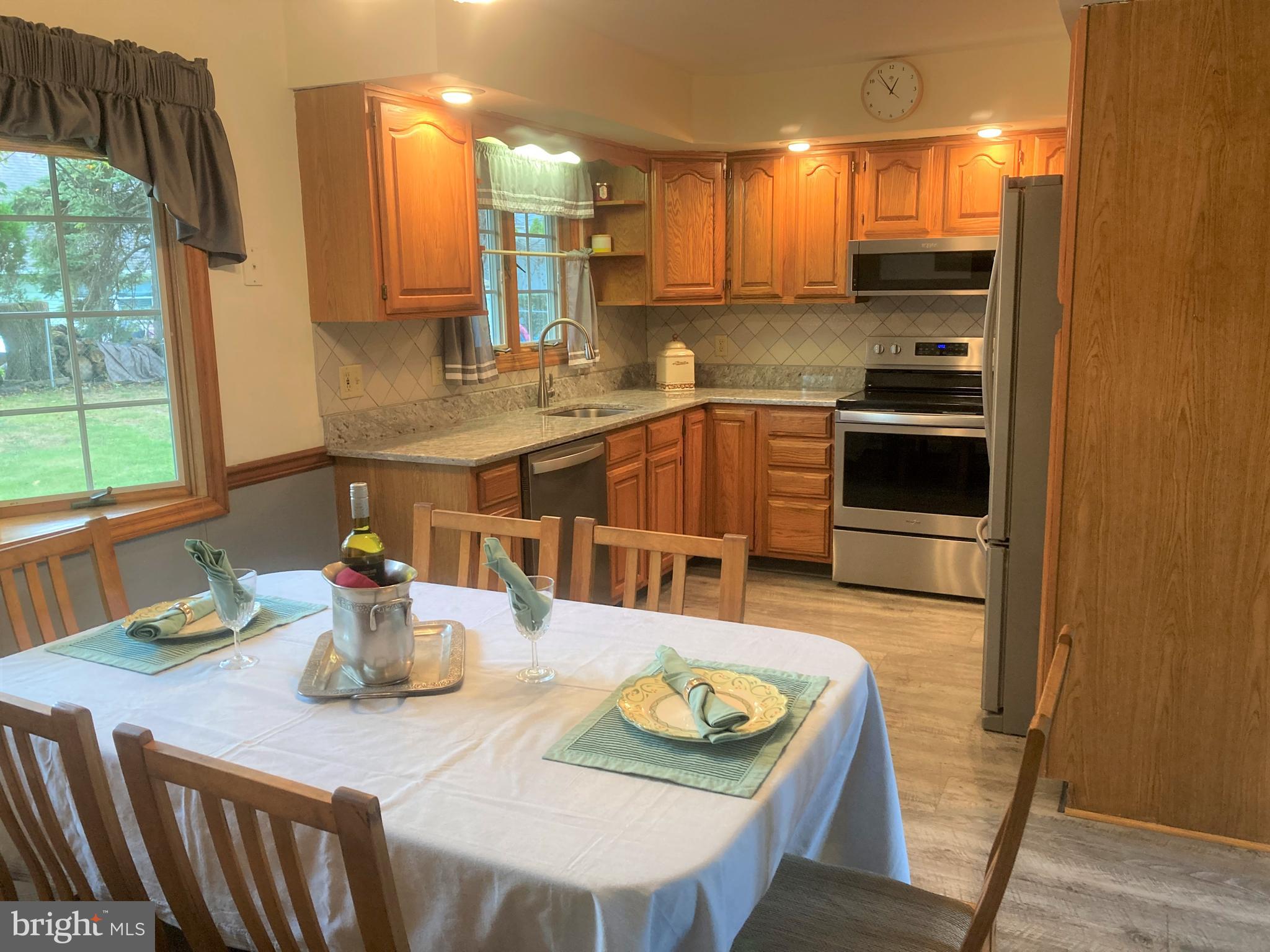 5 Jadewood Road Levittown, PA 19056 - Photo 8 of 29 Gallery Image 8