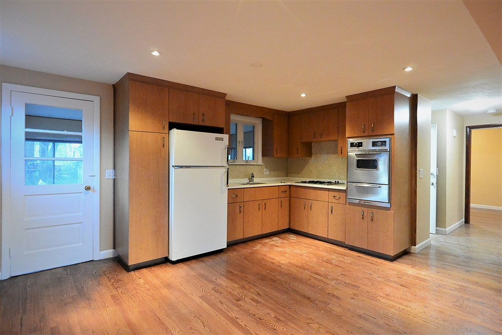 12 Lantern Road Revere, MA 02151 - Photo 16 of 24 Gallery Image 16