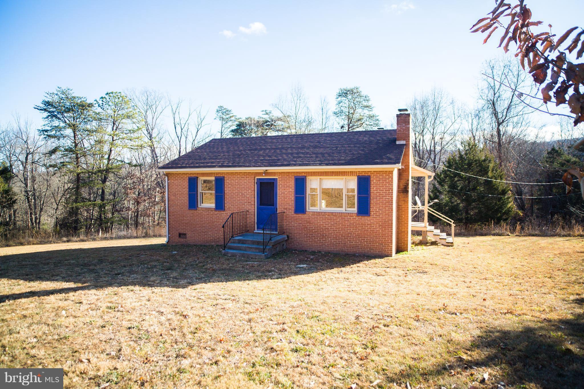 1381 Feltner Road Bluemont, VA 20135 - Photo 2 of 12 Exterior (Front)