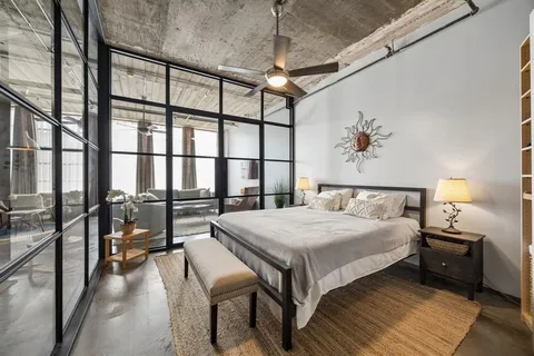 $295,000 | 1122 Jackson Street, Unit 606, Dallas, TX 75202