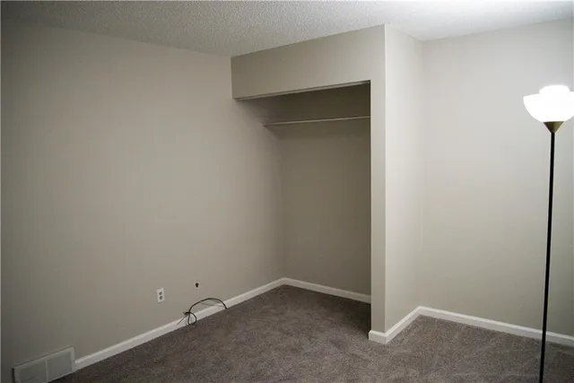 $282,000 | 12212 West 79th Terrace, Lenexa, KS 66215