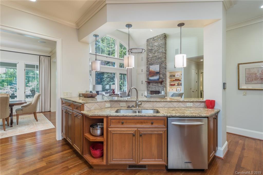 278 Racquet Club Road Asheville, NC 28803 - Photo 11 of 48 Gallery Image 11