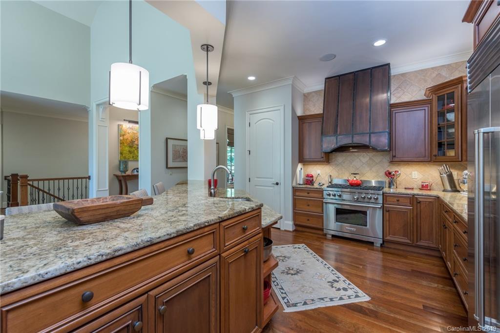 278 Racquet Club Road Asheville, NC 28803 - Photo 13 of 48 Gallery Image 13