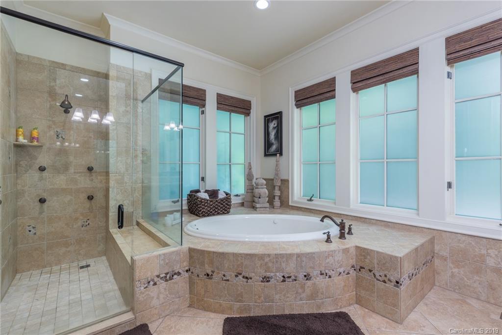 278 Racquet Club Road Asheville, NC 28803 - Photo 20 of 48 Gallery Image 20