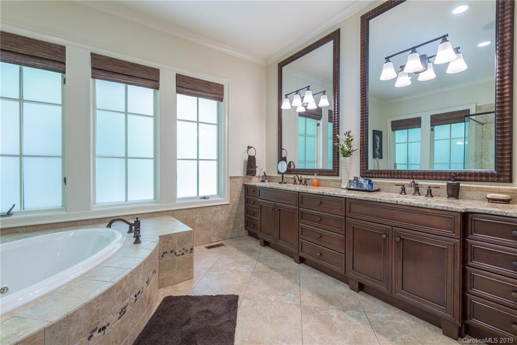 278 Racquet Club Road Asheville, NC 28803 - Photo 21 of 48 Gallery Image 21