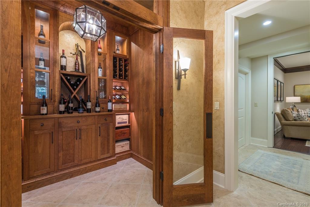 278 Racquet Club Road Asheville, NC 28803 - Photo 30 of 48 Gallery Image 30