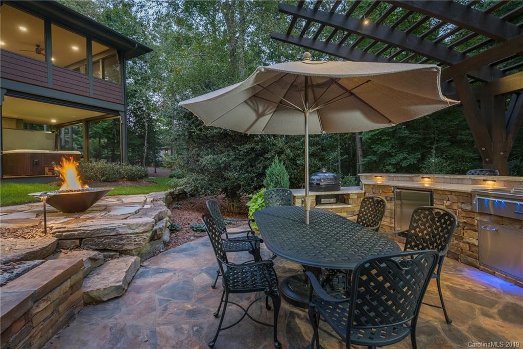 278 Racquet Club Road Asheville, NC 28803 - Photo 37 of 48 Gallery Image 37