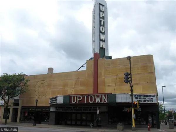 $1,500 | 2616 Harriet Avenue, Unit 202, Minneapolis, MN 55408