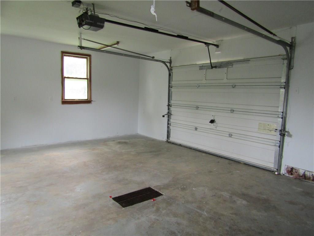 245 Miller Road Washington, PA 15301 - Photo 4 of 21 Gallery Image 4