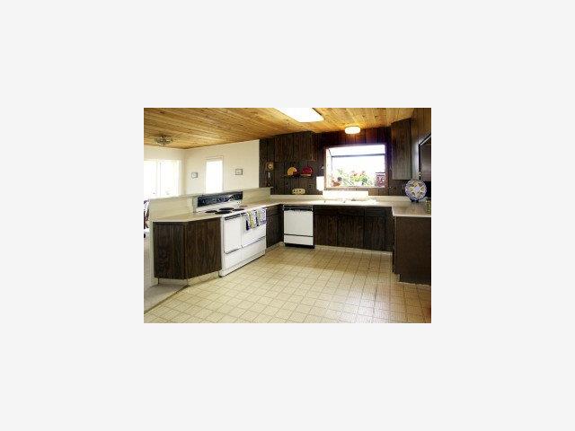 370 Pine Street Monterey, CA 93940 - Photo 4 of 9