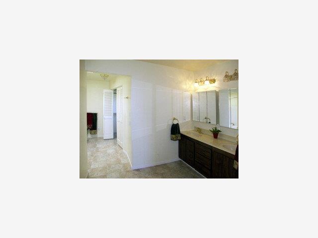 370 Pine Street Monterey, CA 93940 - Photo 5 of 9