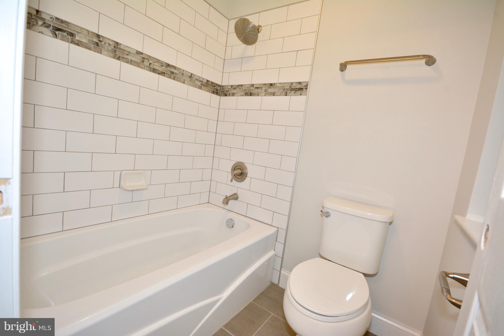 7704 Ontario Road Gainesville, VA 20155 - Photo 11 of 17 Bath