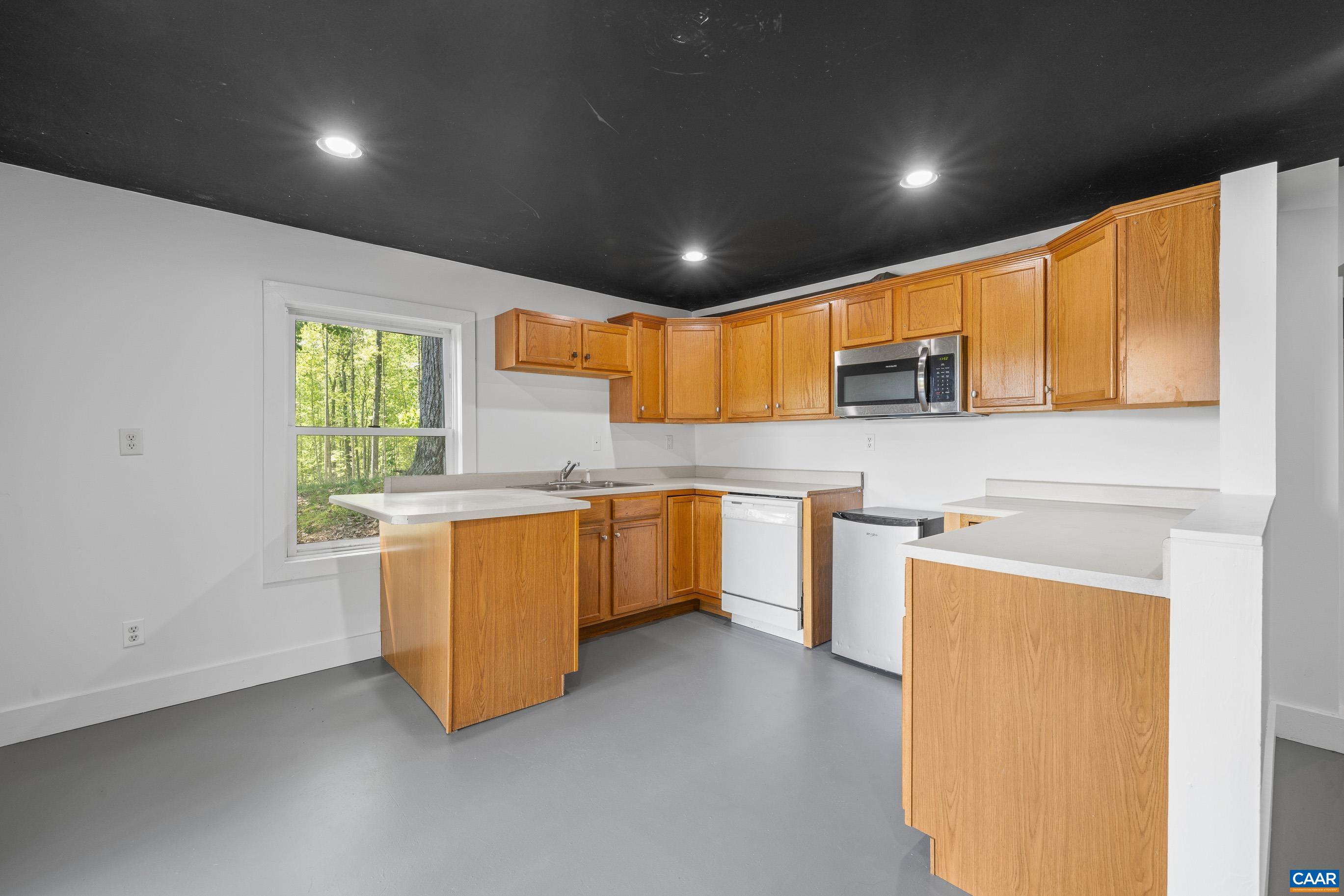 2947 Merrie Meadows Lane Keswick, VA 22947 - Photo 57 of 75
