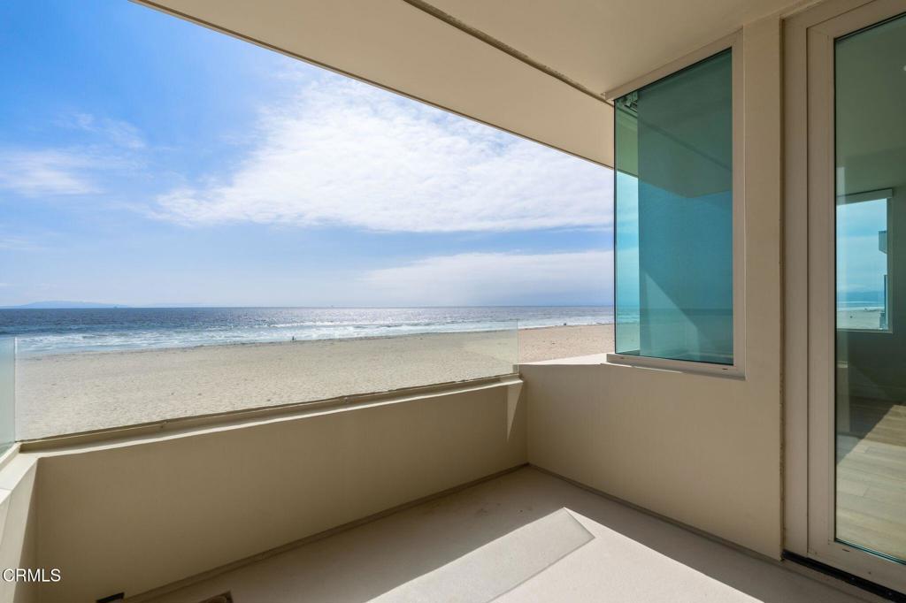 827 Mandalay Beach Road Oxnard, CA 93035 - Photo 37 of 50