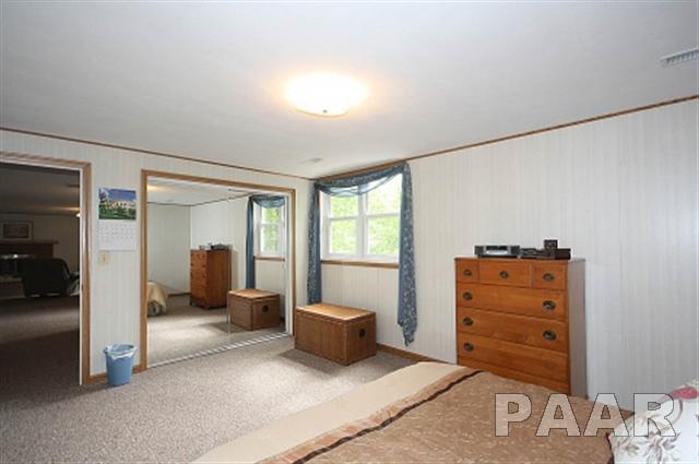 9406 North Northview Road Peoria, IL 61615 - Photo 12 of 15 Gallery Image 12