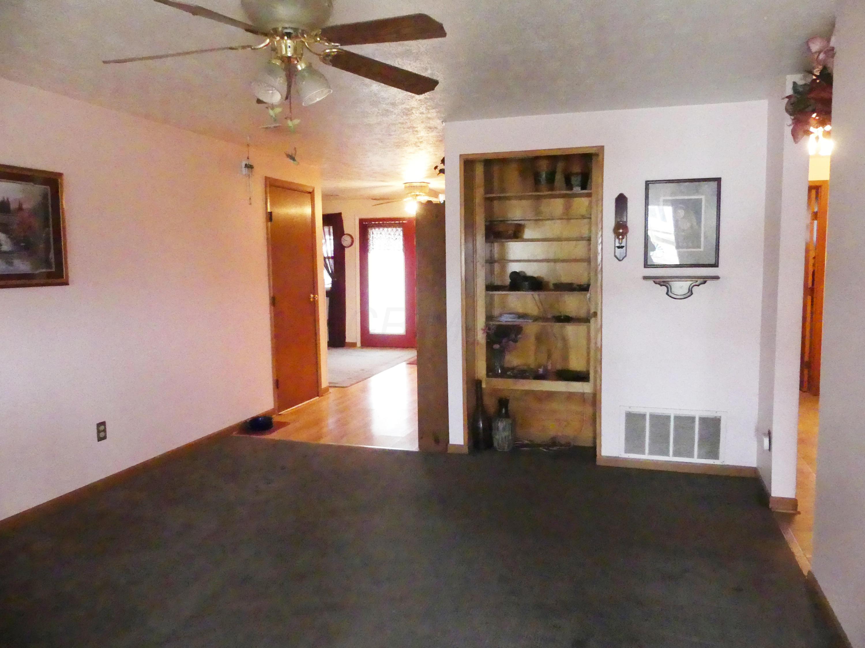 3852 Fergus Road Columbus, OH 43207 - Photo 3 of 18 Gallery Image 3