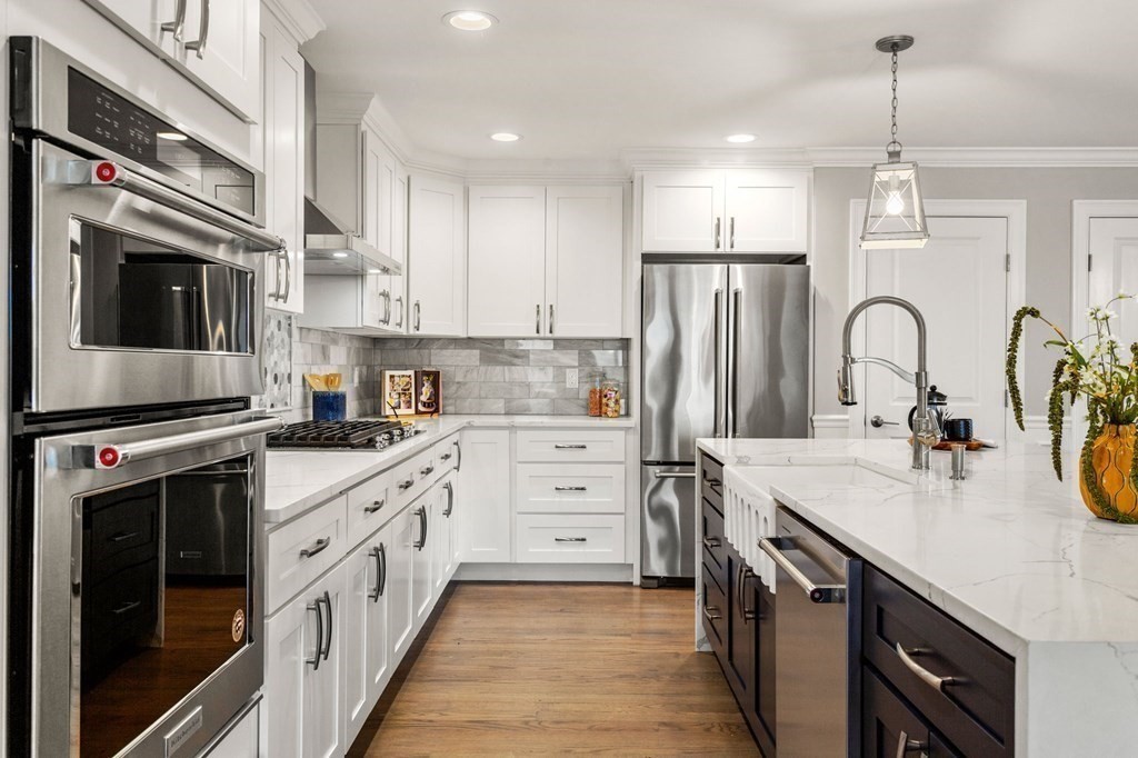 8-10 Shoreside Road, Unit 1 Quincy, MA 02169 - Photo 6 of 36 Gallery Image 6