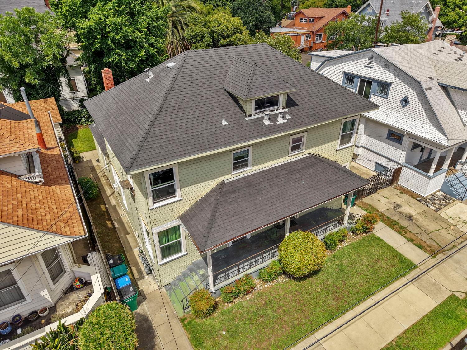409 East Rose Street Stockton, CA 95202 - Photo 20 of 35 an aerial view of a house with swimming pool
