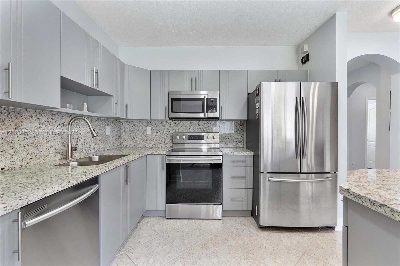 12941 Southwest 29th Street Miramar, FL 33027 - Photo 7 of 34
