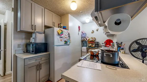 $950,000 | 2336 Heidi Place, Unit 14, Santa Rosa, CA 95403