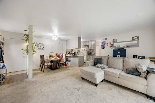 $950,000 | 2336 Heidi Place, Unit 14, Santa Rosa, CA 95403