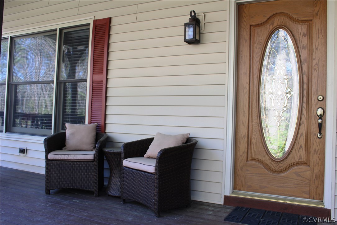 6501 Moseley Road Moseley, VA 23120 - Photo 5 of 27 a view of sitting area with furniture and a window
