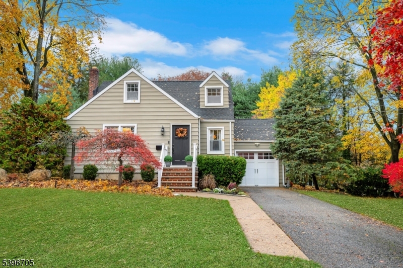 3 Maple Way Mountain Lakes, NJ 07046 - Photo 27 of 28 a front view of house with yard and green space