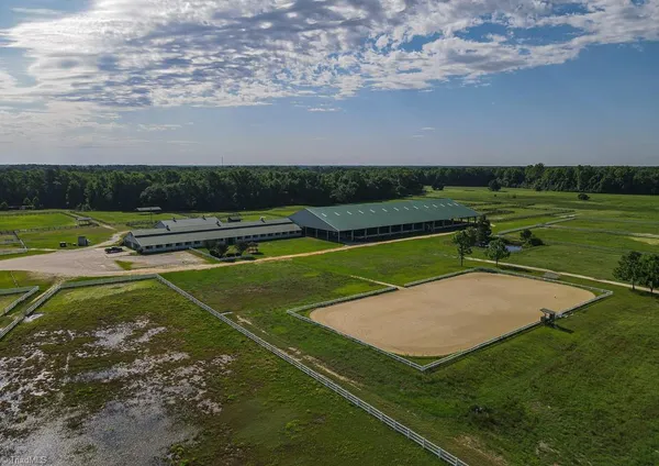 $6,000,000 | 9141 Hasty Road, Laurinburg, NC 28352