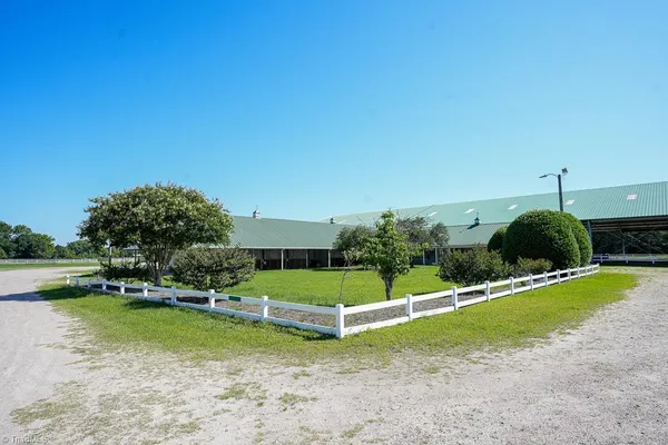 $4,800,000 | 9141 Hasty Road, Laurinburg, NC 28352