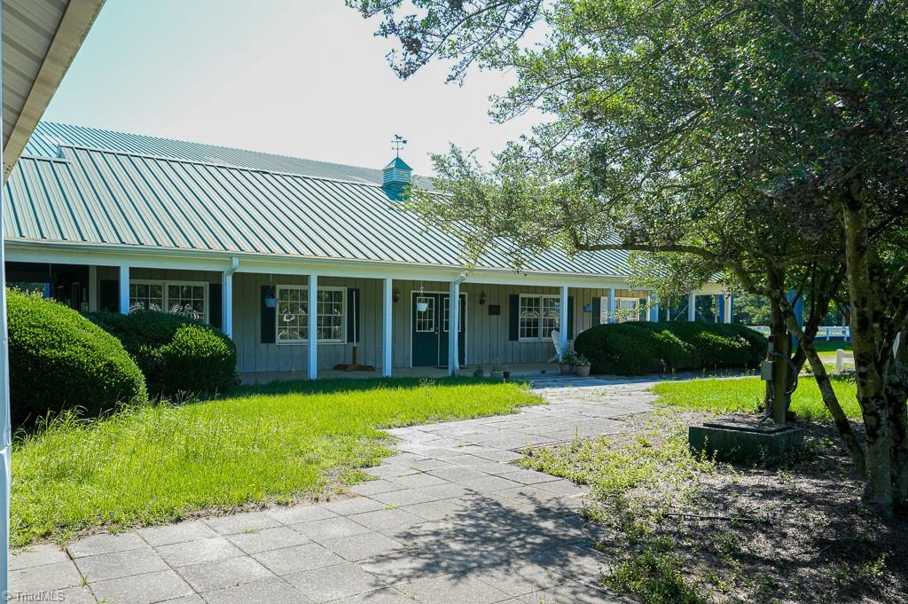 9141 Hasty Road Laurinburg, NC 28352 - Photo 17 of 50