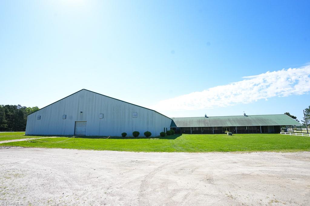 9141 Hasty Road Laurinburg, NC 28352 - Photo 22 of 50